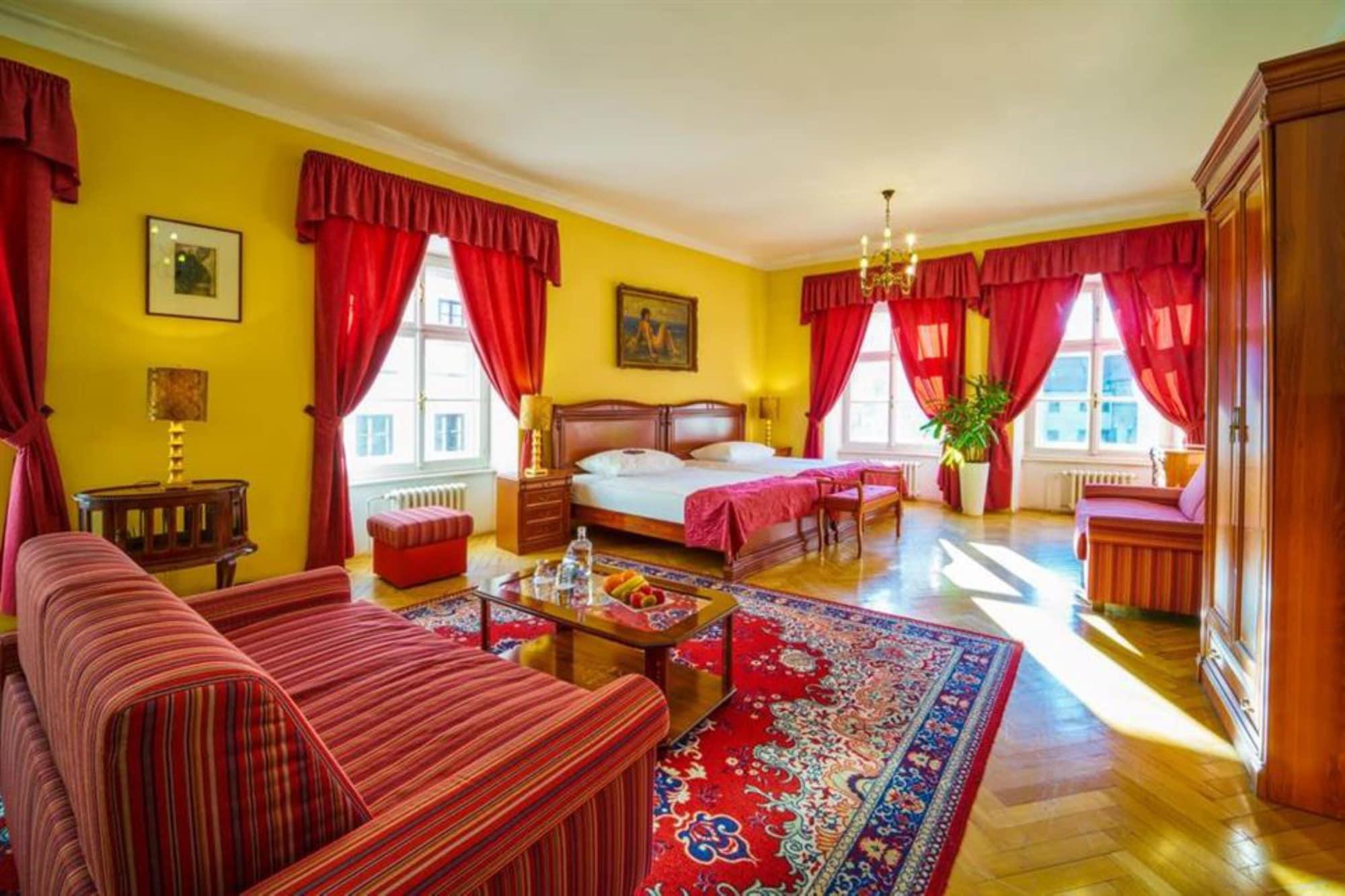 פראג Josephine Old Town Square Hotel - Czech Leading Hotels מראה חיצוני תמונה