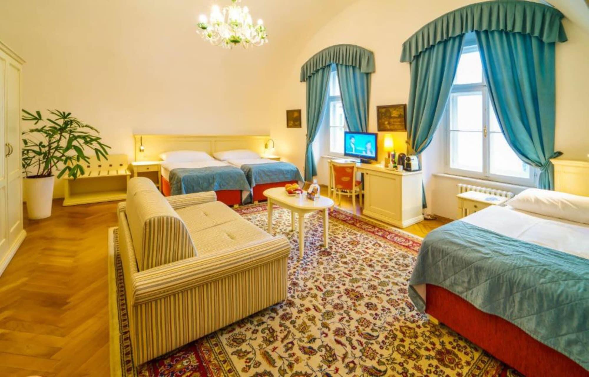 פראג Josephine Old Town Square Hotel - Czech Leading Hotels מראה חיצוני תמונה