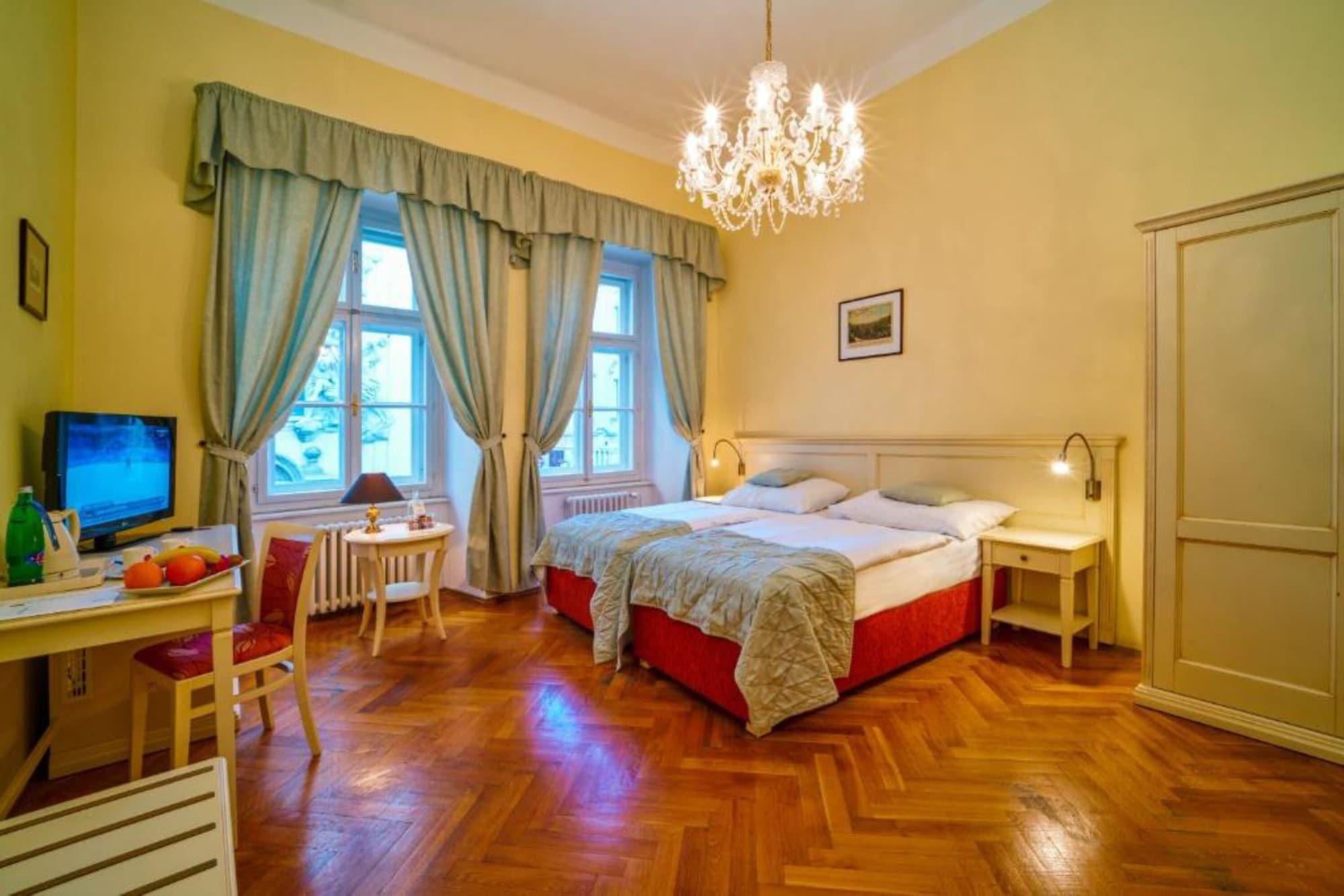 פראג Josephine Old Town Square Hotel - Czech Leading Hotels מראה חיצוני תמונה