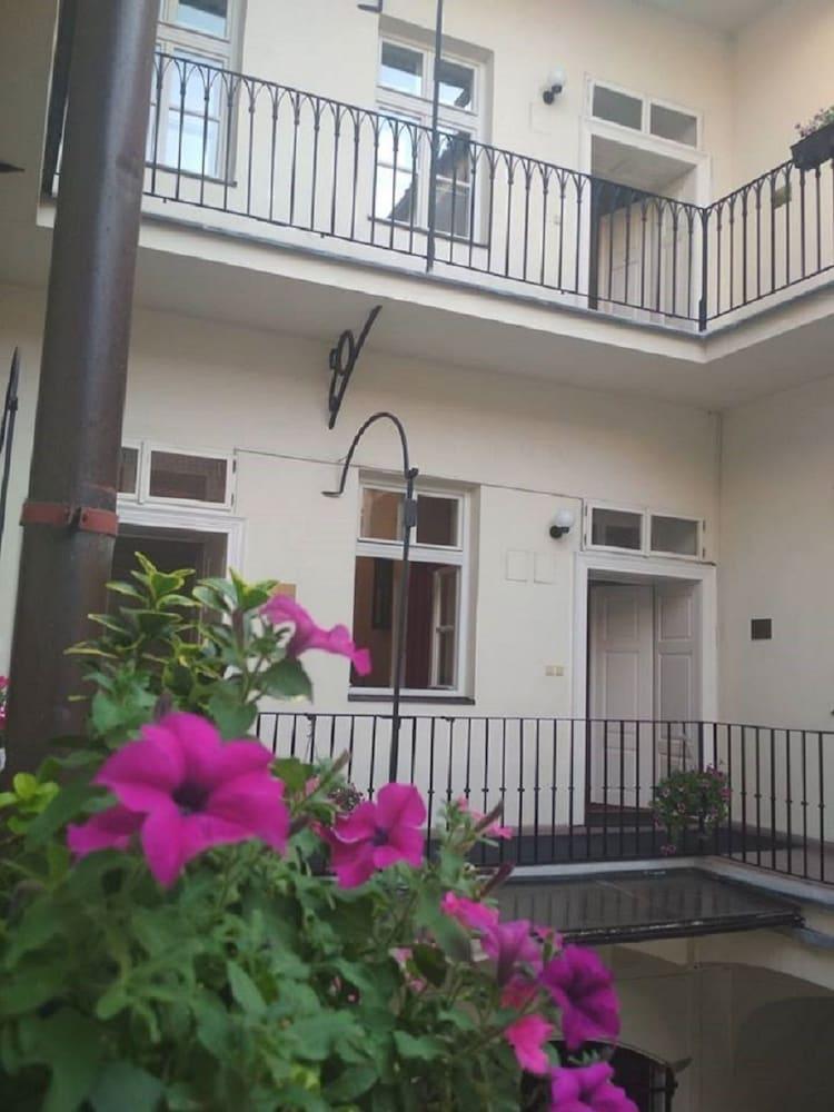 פראג Josephine Old Town Square Hotel - Czech Leading Hotels מראה חיצוני תמונה